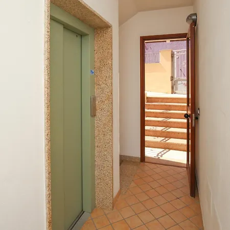 Sunflower Apartament *